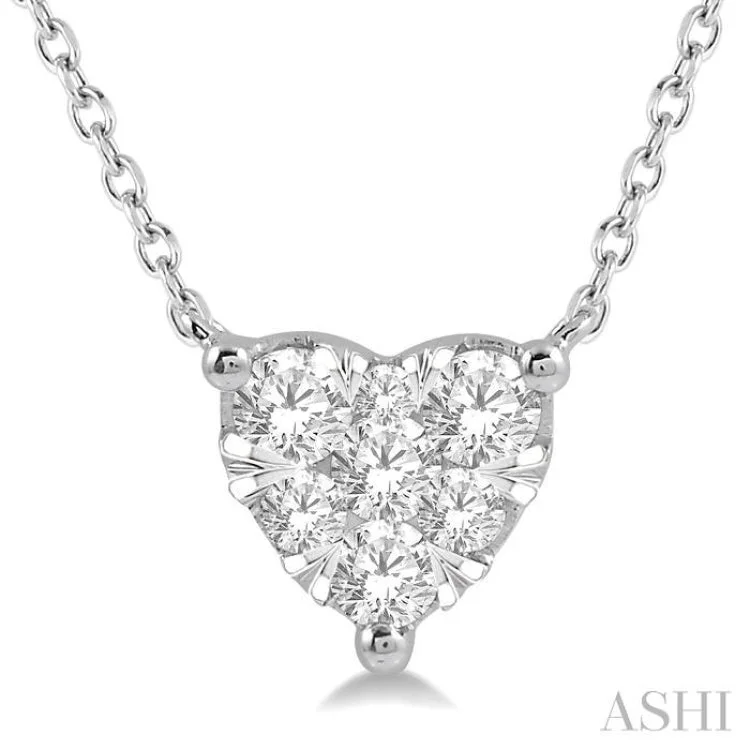 1/4 Ctw Lovebright Diamond Heart Necklace in 14K White Gold