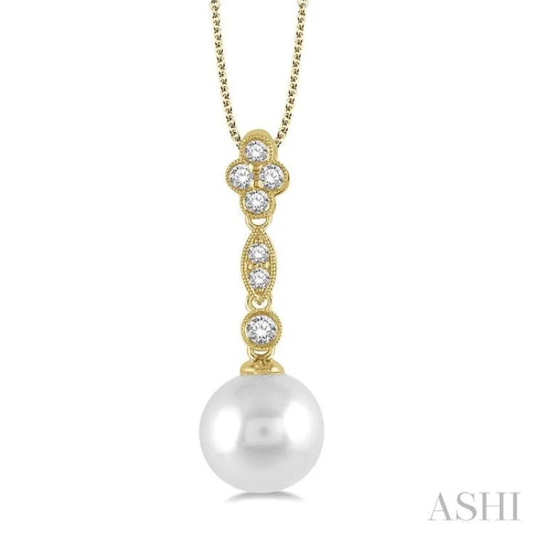 8MM Pearl and 1/6 ctw Floral Dangler Round Cut Diamond Pendant With Chain in 14K Yellow Gold