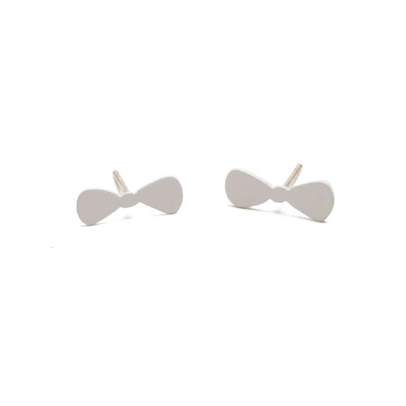 Bow Tie Studs, Cream