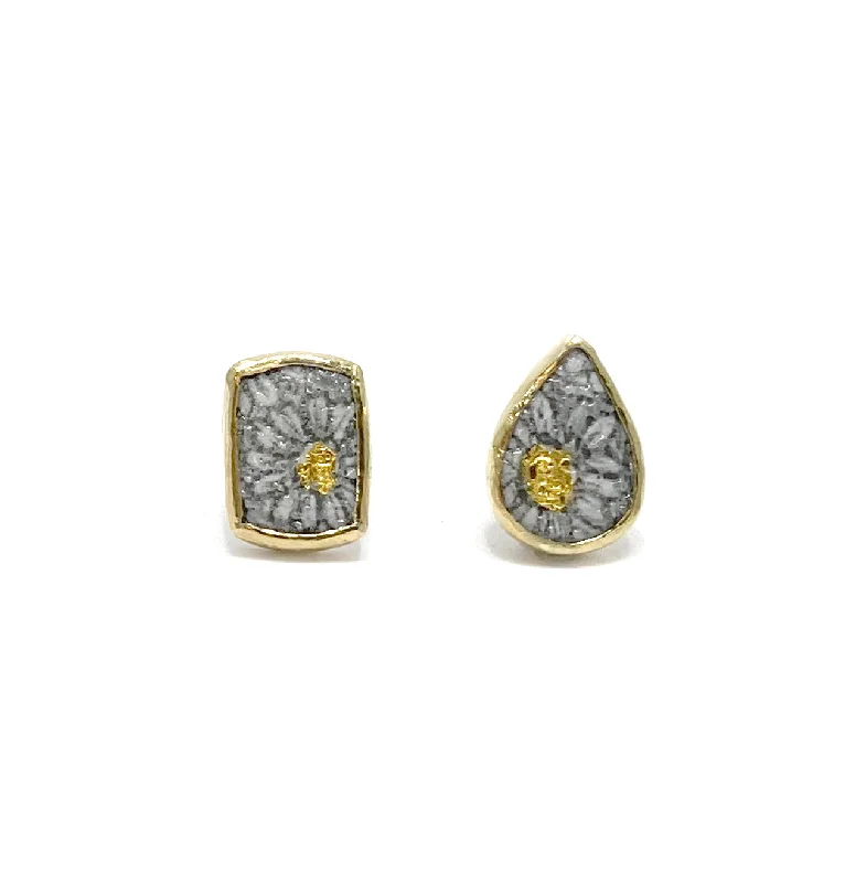 Mismatched Daisy Studs