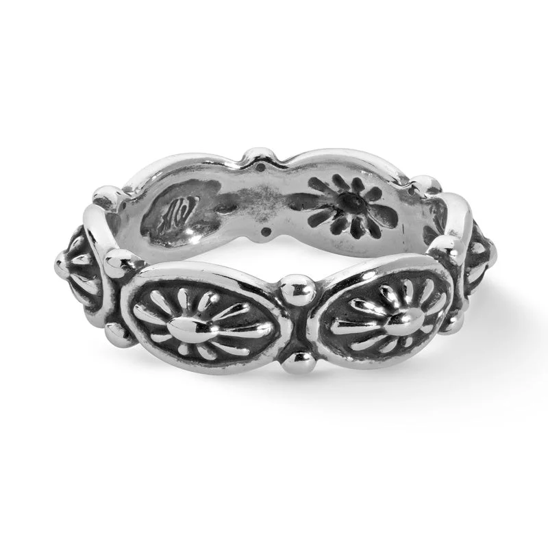 Sterling Silver Concha Design Band Ring, Sizes 5 to 10