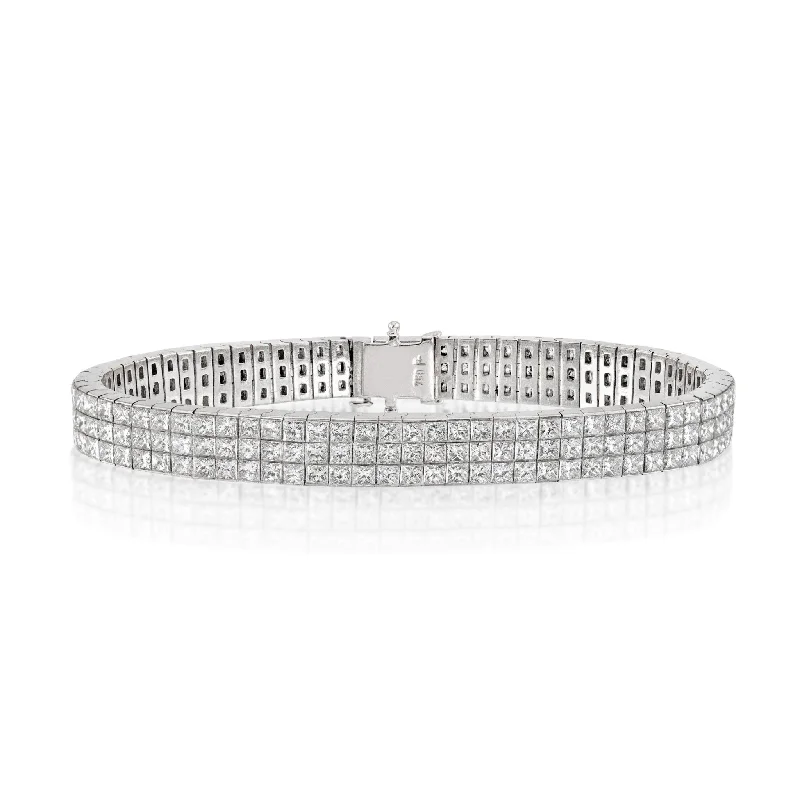 Ambar Gems Post-1980s 18KT White Gold Diamond Bracelet