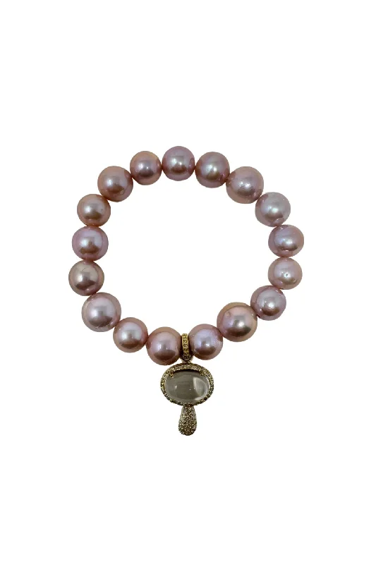 V557 The Woods Pink Edison Pearl Bracelet with Mushroom Charm