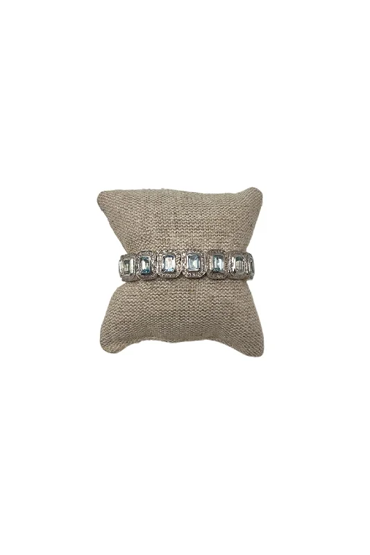 V600B The Woods Aquamarine and Diamond Cuff